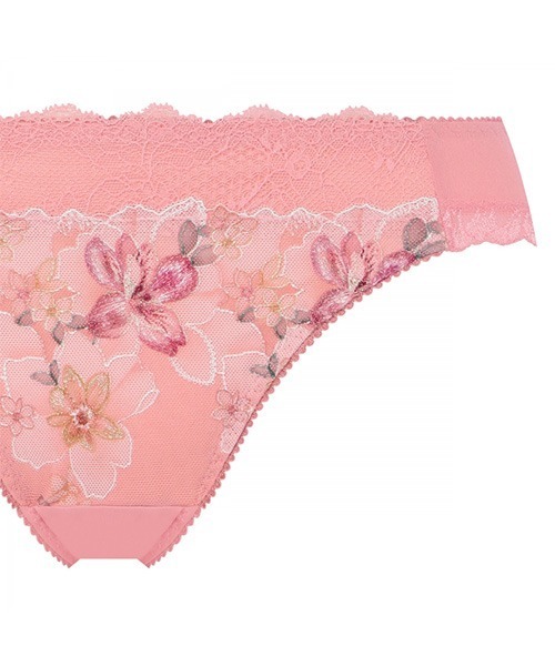 Triumph(トリンプ)の「天使のブラ 魔法のハリ感636 レギュラーショーツ【M,Lサイズ】 TR636 Hikini(ショーツ・レディース・ホワイト/オレンジ/パープル/ベージュ/ブラウン/ライトグリーン/ダークブルー/ライトピンク・M/L)」の14枚目の写真