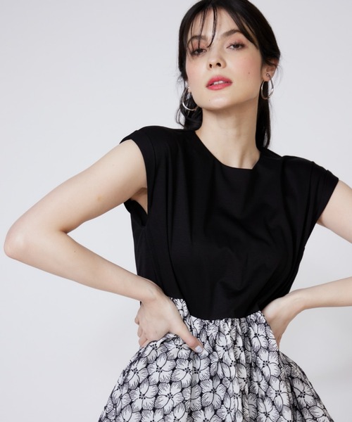 Maglie le cassetto(マーリエ ル カセット)の「刺繍レースドッキングカットソー(Tシャツ/カットソー・レディース・ホワイト/ブルー/ホワイト系その他/ブルー系その他・7号/9号)」の15枚目の写真