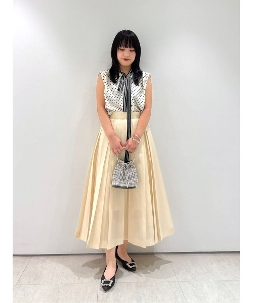 allureville（アルアバイル）の「シアオーガンプリーツスカート（スカート・レディース・サックスブルー/クリアイエロー/ネイビー・1/2）」の19枚目の写真