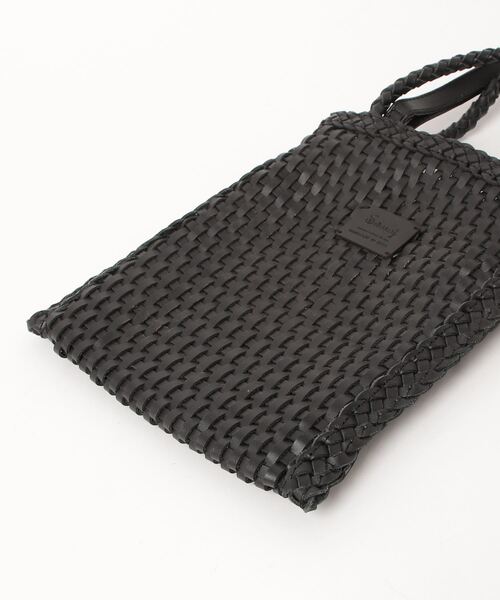 MAISON mou（メゾンムー）の「【Swaraj/スワラージ】手編みメッシュレザー2WAY mini BAG（ショルダーバッグ・レディース・シルバー/ブラック・FREE）」の4枚目の写真
