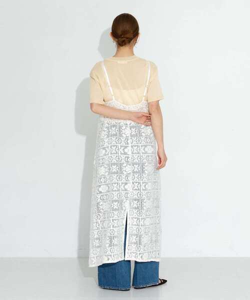 URBAN RESEARCH Sonny Label(アーバンリサーチサニーレーベル)の「レースキャミワンピース(ワンピース・レディース・オフホワイト/チャコールグレー・FREE)」の10枚目の写真