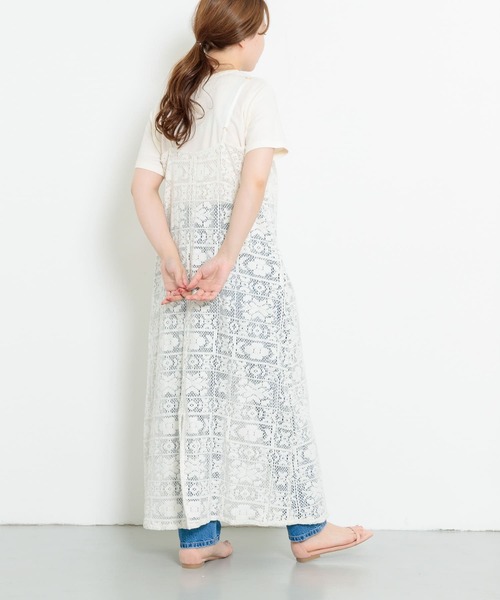 URBAN RESEARCH Sonny Label(アーバンリサーチサニーレーベル)の「レースキャミワンピース(ワンピース・レディース・オフホワイト/チャコールグレー・FREE)」の14枚目の写真