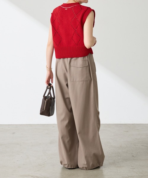 COLLAGE GALLARDAGALANTE（コラージュガリャルダガランテ）の「ショートニットベスト（ニット/セーター・レディース・グレー/レッド・FREE）」の18枚目の写真