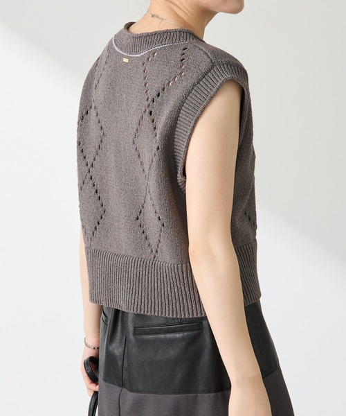 COLLAGE GALLARDAGALANTE（コラージュガリャルダガランテ）の「ショートニットベスト（ニット/セーター・レディース・グレー/レッド・FREE）」の7枚目の写真