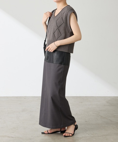 COLLAGE GALLARDAGALANTE（コラージュガリャルダガランテ）の「ショートニットベスト（ニット/セーター・レディース・グレー/レッド・FREE）」の9枚目の写真