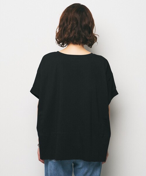 UNTITLED(アンタイトル)の「【Audrey and John Wad】ダブルシルケット天竺デザインプルオーバー(Tシャツ/カットソー・レディース・ホワイト/ブラック・02)」の14枚目の写真