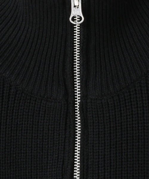 LOWRYS FARM(ローリーズファーム)の「【LFM(U)】アゼニットハーフZIPプルオーバー 593385(ニット/セーター・メンズ・ブラック/レッド/ホワイト/グレー・FREE)」の11枚目の写真