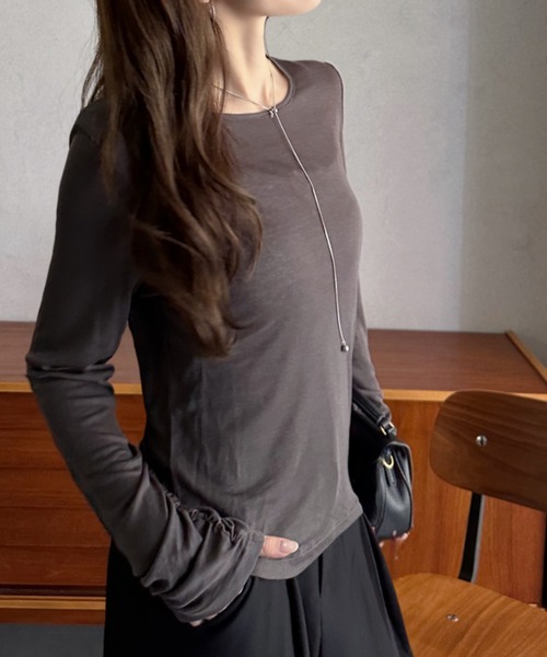 Eclat one(エクラワン)の「【Eclat one】袖口シャーリング シアー カットソー(Tシャツ/カットソー・レディース・ブラック/オフホワイト/チャコールグレー・M)」の10枚目の写真