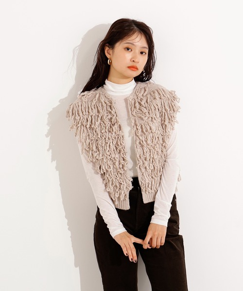 N.(N. Natural Beauty Basic)(エヌエヌナチュラルビューティーベーシック)の「ループニットベスト(ベスト・レディース・チャコールグレー/ベージュ・MEDIUM)」の10枚目の写真