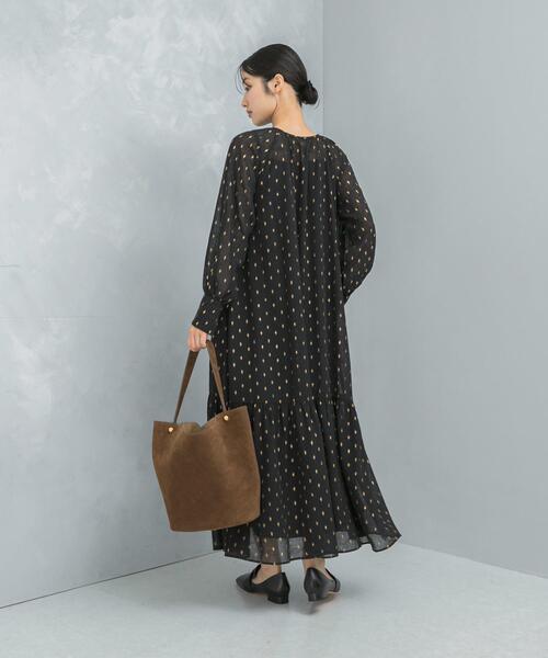 URBAN RESEARCH ROSSO WOMEN（アーバンリサーチ　ロッソ）の「ラメシアーデザインスリーブロングワンピース（ワンピース・レディース・ブラック・FREE）」の12枚目の写真