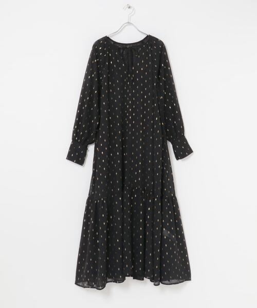 URBAN RESEARCH ROSSO WOMEN（アーバンリサーチ　ロッソ）の「ラメシアーデザインスリーブロングワンピース（ワンピース・レディース・ブラック・FREE）」の15枚目の写真