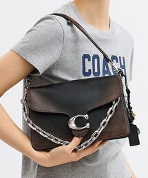 COACH（コーチ）の「チェーン タビー ショルダー バッグ・ラブド レザー（ショルダーバッグ・メンズ）」
