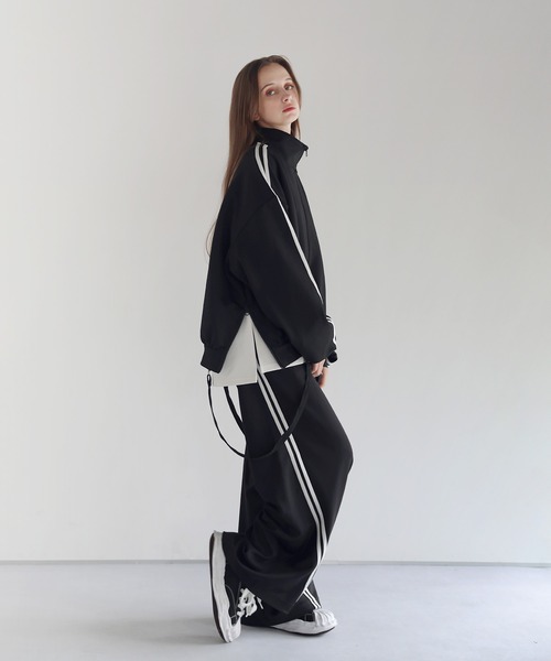 LILL（リル）の「オーバーサイズカーブトラックパンツ（その他パンツ・メンズ・ブラック×パープル/ホワイト/ブラック・M/S/XL/L）」の8枚目の写真