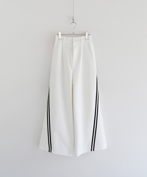 LILL（リル）の「オーバーサイズカーブトラックパンツ（その他パンツ・メンズ・ブラック×パープル/ホワイト/ブラック・M/S/XL/L）」の16枚目の写真