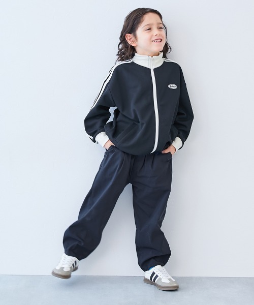 devirock(デビロック)の「よくばりストレッチ ツイル ルーズタックパンツ(チノパンツ・キッズ・ブラック/ダークオリーブ/パープル系/チャコール/ベージュ系/テラコッタ/ベージュ/ブラウン系/ダークネイビー・100cm/110cm/120cm/130cm/140cm/150cm/160cm)」の10枚目の写真