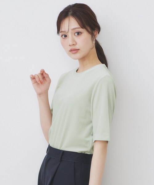 index(インデックス)の「《andGIRL掲載》ベロアボクシーTシャツ【洗濯機洗い可】(Tシャツ/カットソー・レディース・ライトグリーン/チャコールグレー/ダークグリーン/ナチュラル・42/40/38/36)」の9枚目の写真