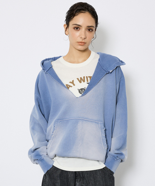 Johnbull(ジョンブル)の「【JOHNBULL/ジョンブル】ヴィンテージカラー スウェット/ プルオーバーパーカー /裏毛 フーディ /ユニセックス /ピグメントダイ加工(スウェット・メンズ・ブルー/ピンク/ブラウン/オレンジ・M/L)」の3枚目の写真