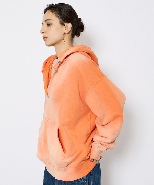 Johnbull(ジョンブル)の「【JOHNBULL/ジョンブル】ヴィンテージカラー スウェット/ プルオーバーパーカー /裏毛 フーディ /ユニセックス /ピグメントダイ加工(スウェット・メンズ・ブルー/ピンク/ブラウン/オレンジ・M/L)」の21枚目の写真