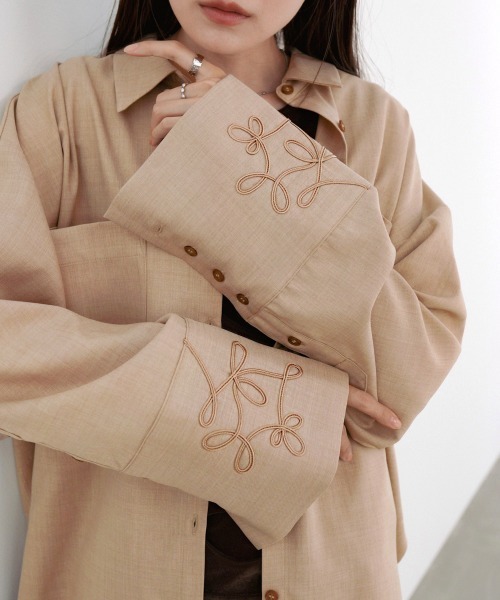 コード刺しゅうワイドカフスオーバーシャツ（シャツ/ブラウス）｜Bab