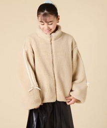 a.v.v（アーヴェヴェ）の「【お家で洗える】[120-160]ラインスリーブボアブルゾン（ブルゾン・キッズ）」