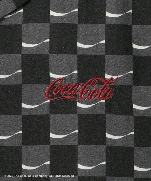 Coca Cola（コカコーラ）の「Coca-Cola 70s DRD All Over Printed Shirt（シャツ/ブラウス・メンズ・ブラック系その他・XL/M/L/S）」の12枚目の写真