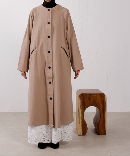 ツイルバンドカラーロングコート（ノーカラーコート）｜emesuelee
