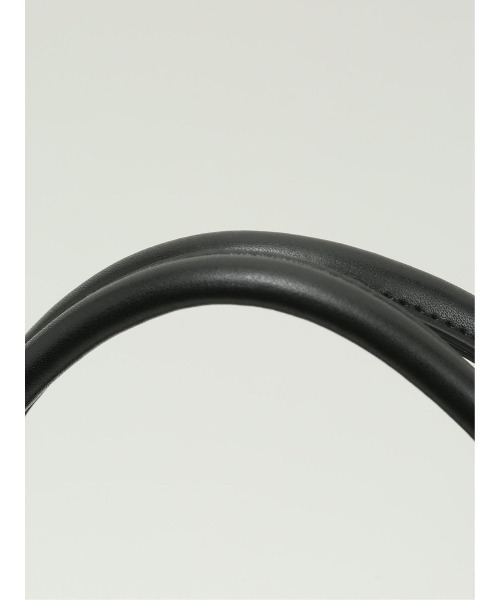 m.f.editorial（エムエフエディトリアル）の「【A4対応】m.f.エディトリアル メンズ サフィアーノ型押し トートバッグ（トートバッグ・メンズ・ブラック/グレー系その他2・FREE）」の17枚目の写真