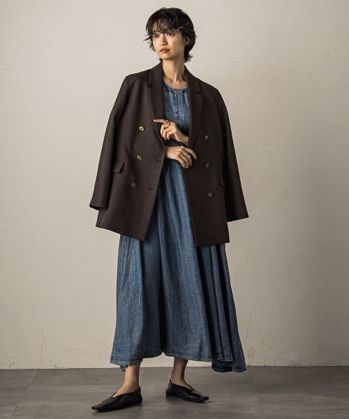 MAYSON GREY（メイソングレイ）の「デニムタックフレアワンピース≪洗濯機で洗える≫（ワンピース・レディース・ネイビー・M）」の7枚目の写真