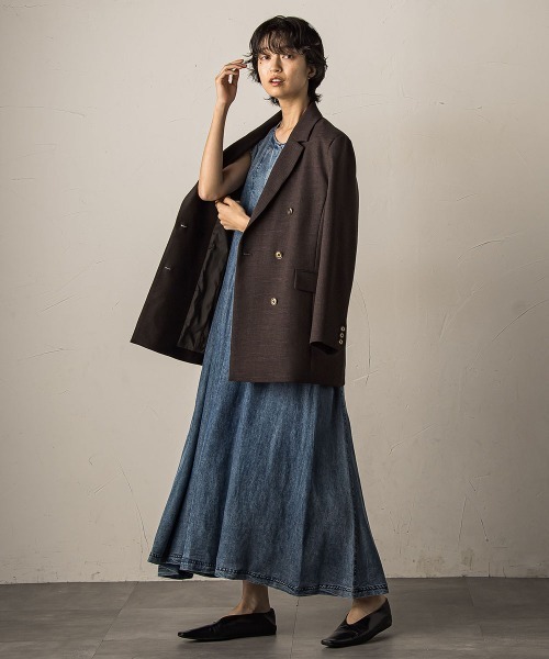 MAYSON GREY（メイソングレイ）の「デニムタックフレアワンピース≪洗濯機で洗える≫（ワンピース・レディース・ネイビー・M）」の8枚目の写真