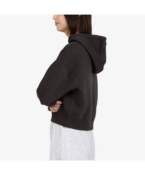 Reebok(リーボック)の「バーシティー ロゴ フーディー / SHEKIRA VARSITY HOODY(パーカー・レディース・グリーン/オフホワイト/ブラック・MEDIUM/SMALL/X-SMALL)」の16枚目の写真
