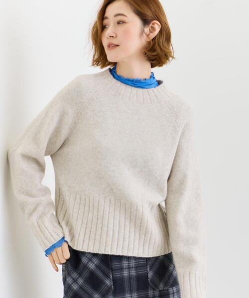 grove（グローブ）の「【洗える】バックリブ切替ニット（ニット/セーター・レディース・チャコールグレー/オフホワイト/ピンク/ブルー/ナチュラル・02/03/01/04/05）」の3枚目の写真