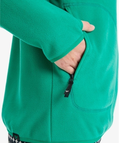 ROXY(ロキシー)の「MOONRISING FLEECE /ロキシーフリーストップス(スウェット・レディース・カーキ/グリーン・SMALL/MEDIUM/LARGE)」の3枚目の写真
