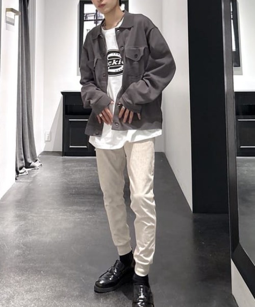 AZUL by moussy(アズールバイマウジー)の「【リピート率No.1】EASY ACTION SLIM JOGGER 2ND イージーアクションスリムジョガー(スウェットパンツ・メンズ・カーキ/杢グレー/ブラック/ライトベージュ・X-SMALL/SMALL/MEDIUM/LARGE/X-LARGE)」の5枚目の写真