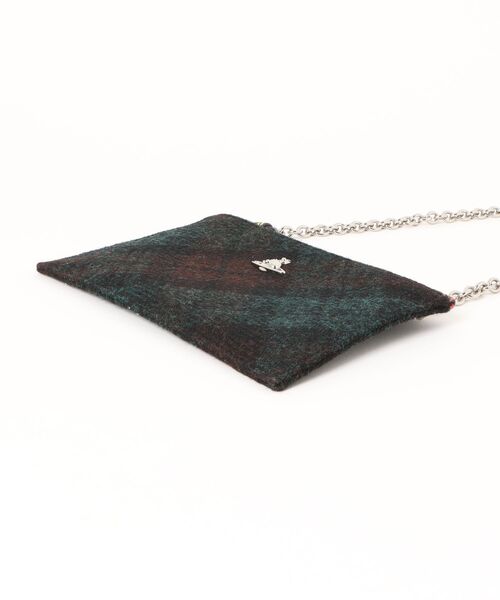 Vivienne Westwood（ヴィヴィアンウエストウッド）の「SMALL FLAT ZIP CLUTCH（クラッチバッグ・レディース・チェック・FREE）」の3枚目の写真