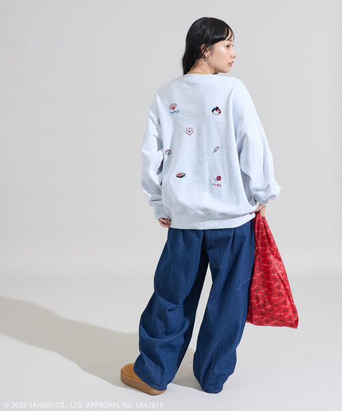 FREAK'S STORE(フリークスストア)の「SANRIO/サンリオ はんなり ”HELLO KITTY” スウェット/ハローキティ(スウェット・レディース・チャコール/グレー/パープル・フリ-)」の18枚目の写真