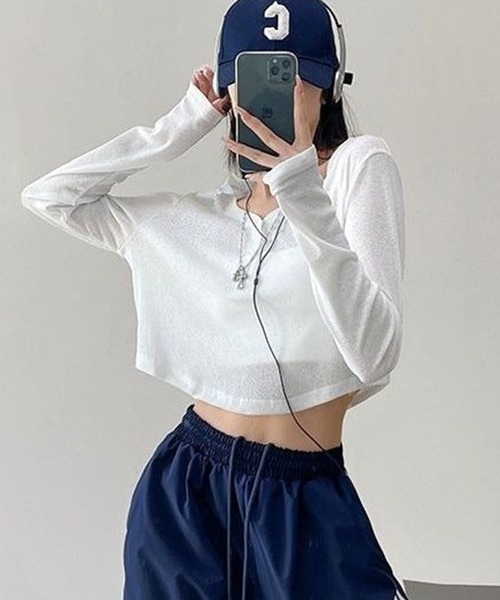 VIBGYOR(ヴィブジョー)の「【EIZZ/アイズ】ヘンリーネック クロップド シアー ロンT(Tシャツ/カットソー・レディース・ホワイト/ブラック・FREE)」の1枚目の写真