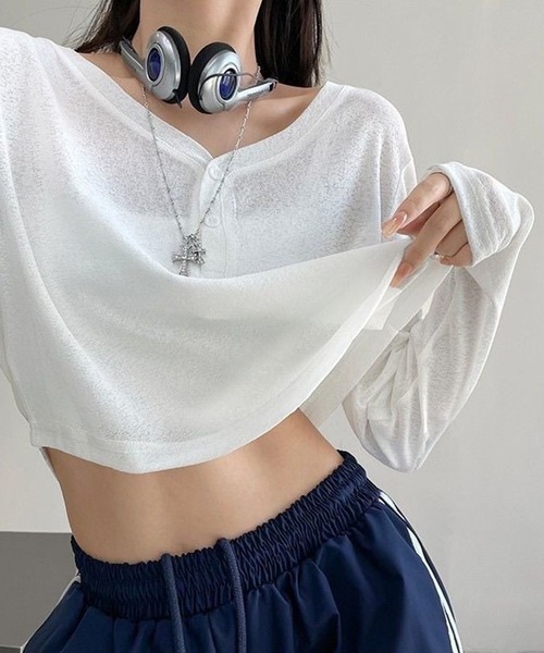 VIBGYOR(ヴィブジョー)の「【EIZZ/アイズ】ヘンリーネック クロップド シアー ロンT(Tシャツ/カットソー・レディース・ホワイト/ブラック・FREE)」の6枚目の写真