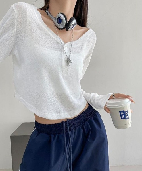 VIBGYOR(ヴィブジョー)の「【EIZZ/アイズ】ヘンリーネック クロップド シアー ロンT(Tシャツ/カットソー・レディース・ホワイト/ブラック・FREE)」の8枚目の写真