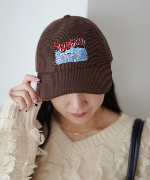 DISCOAT（ディスコート）の「【ユニセックス】コーデュロイスーベニアキャップ（キャップ・レディース・アイボリー/ブラック/ブラウン/ベージュ・FREE）」の4枚目の写真