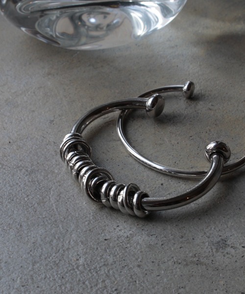 Soierie（ソワリー）の「＜Soierie＞TWST バングル（バングル/リスト