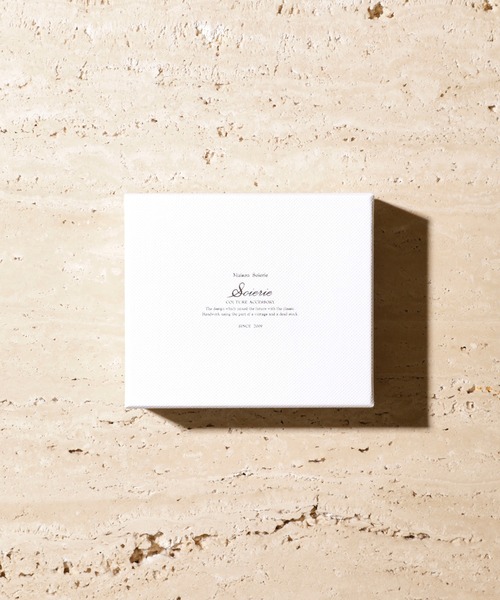 Soierie(ソワリー)の「コイル バングル / Coil bangle(バングル/リストバンド・レディース・シルバー×ゴールド/シルバー・MENS/WOMENS)」の13枚目の写真