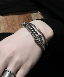 Soierie（ソワリー）の「コイル バングル / Coil bangle（バングル/リストバンド）」