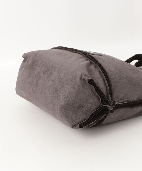 Minnetonka（ミネトンカ）の「MINNETONKA ミネトンカ ショルダーバッグ（ショルダーバッグ・レディース・チャコール/ブラウン/アイボリー・FREE）」の5枚目の写真