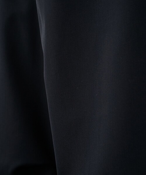 UNITED TOKYO（ユナイテッドトウキョウ）の「CLEAR WOOL パラシュートパンツ |冬服/ウール/ワイド/２WAY/タック/大人カジュアル（その他パンツ・メンズ・ブラック/ダークグレー・1/2）」の20枚目の写真