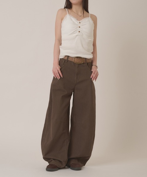 hazyl（ヘイジル）の「stitch curve pants / ステッチカーブパンツ