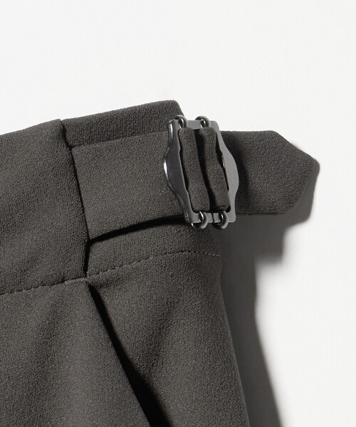 A DAY IN THE LIFE UNITED ARROWS（アデイインザライフユナイテッドアローズ）の「カットジョーゼット タックワイドパンツ ＜A DAY IN THE LIFE＞（その他パンツ・レディース・ダークブラウン/ネイビー・36/40/38）」の12枚目の写真