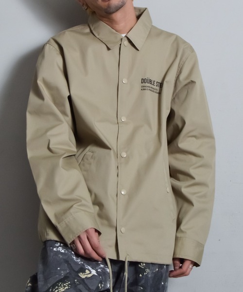 DOUBLE STEAL(ダブルスティール)の「DSロゴプリントコーチジャケット(その他アウター・メンズ・ベージュ/ブラック・MEDIUM/LARGE)」の22枚目の写真