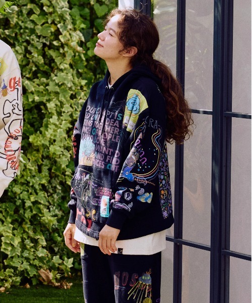 ゴースローキャラバン(GOSLOWCARAVAN)空紡糸裏毛 落描きMIX ヘムスピンドルBOXフーディー 352612 IV… 空紡糸裏毛 落描きMIX ヘムスピンドルBOXフーディー（パーカー）｜go