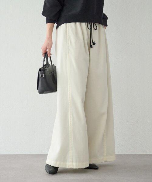 BEARDSLEY(ビアズリー)の「デニムライクウールバギーパンツ(その他パンツ・レディース・アイボリー/ブラック・FREE)」の4枚目の写真