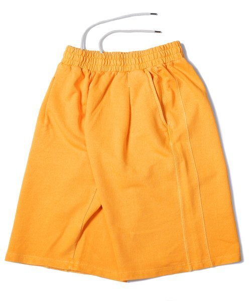 GAKKAI UNIONS(ガッカイユニオンズ)の「ワンタックサイド切り替えピグメントバミューダパンツイエロー(その他パンツ・レディース・その他・SMALL/MEDIUM/LARGE)」の3枚目の写真